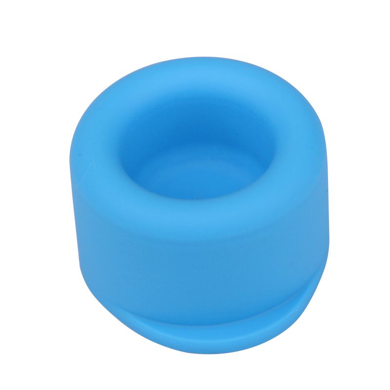 Silicone spill proof lid