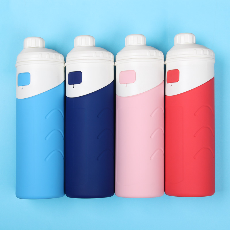 Silicone water bottle