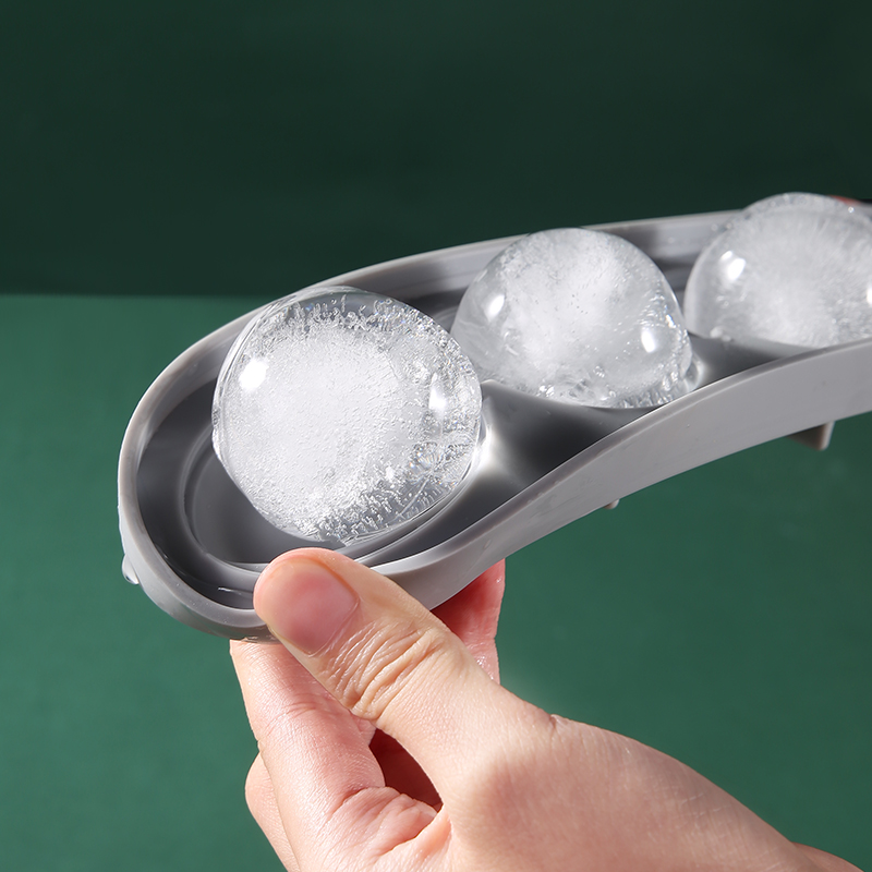 Silicone Ice Cube maker